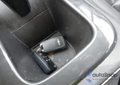 2013 Chevrolet Volt z USA, uszkodzony, nr VIN 1G1RB6E49DU103621